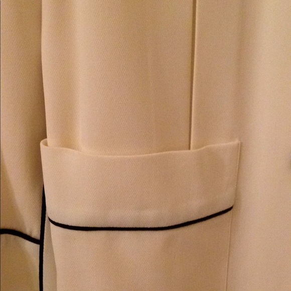 ♦️SOLD - ZELDA Swing Jacket. NWT. Size 2. - Picture 4 of 7